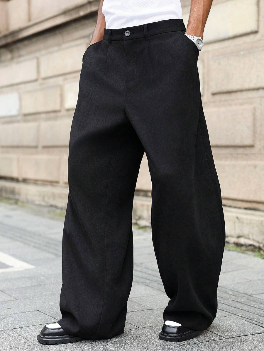 Manfinity Roghcode 加大码男士宽松口袋黑色阔腿裤，黑色宽松工装裤，男士阔腿裤，男士冬季服装，送给男友的完美礼物，街头潮流、校园风、万圣节男士裤子，日系男士宽松街头风黑色裤子 - 黑色 - 查看 1