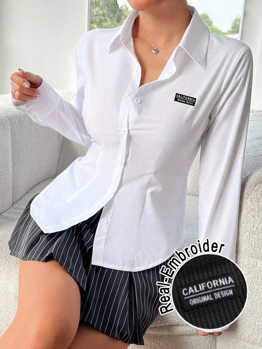 SHEIN EZwear EZwear 女士休闲长袖衬衫，饰有加州刺绣徽标贴片，腰部收紧。秋冬两季完美之选，学院风，开学季理想之选 - 彩色 - 查看 1