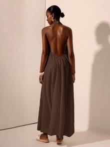 Zivah Hàng mới về Xuân/Hè 2025, Lễ hội âm nhạc, Lễ Phục sinh, Ngày lễ Thánh Patrick, Phong cách phương Tây, Du mục, Tiệc sinh nhật, Tốt nghiệp, Đại học, Sinh viên, Thường ngày, Cơ bản, Giải trí, Kỳ nghỉ, Du lịch du thuyền, Bãi biển, Tắm nắng, Thời trang, Thời trang đường phố, Khách dự tiệc cưới, Phong cách Bohemian, Đi làm, Ăn trưa, Trang phục sân bay, Váy maxi cổ chữ V sâu buộc dây họa tiết màu trắng, Váy maxi hở lưng - màu nâu - Xem 3