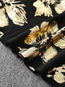 Franclia Robe d'automne pour femmes à manches longues, col en V, taille cintrée, avec imprimé floral doré sur le bas, style mode et polyvalent - Noir - Voir 8