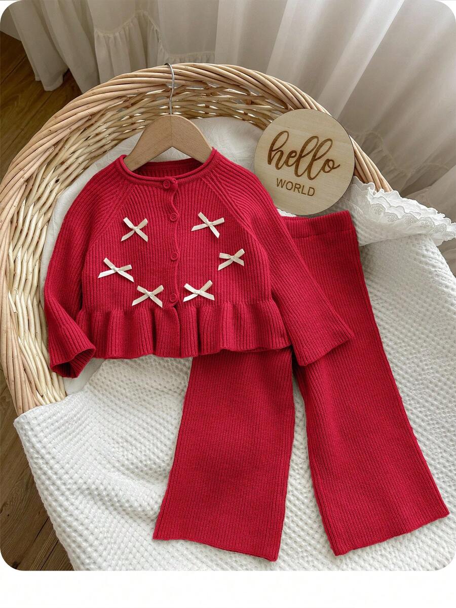 SHEIN Baby Girl Round Neck Raglan Sleeve Ruffle Trim Bowknot Decor Sweater Set Autumn Winter Clothes For Women Cherry Toddler Outfit Red Baby Outfits Baby Girl Sweaters Set Two Piece Winter Outfits For Toddler Girl Knit Two Piece Toddler - Red - View 1