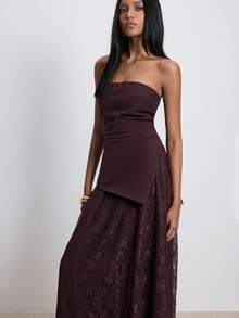 ATUI Studio فستان نسائي بلون أحادي مطابق ضيق وجذاب بتفاصيل من الدانتيل بدون أكمام