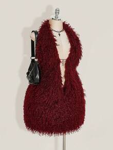 SHEIN ICON Winter Y2K Halter Sexy Vintage Fur Collar Cross Pendant Plus Size Women Tank Top/Christmas - Burgundy - View 5