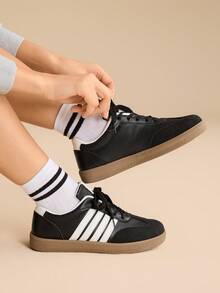 CUCCOO EASI 女士圆头休闲百搭运动鞋 - 黑與白 - 查看 8