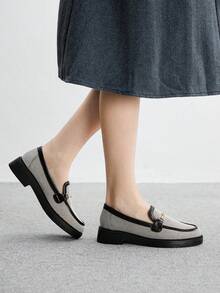CUCCOO BIZCHIC 女士简约圆头坡跟厚底一脚蹬鞋，优雅休闲，舒适百搭，适合工作、通勤、约会、圣诞节等正式场合。 - 黑與白 - 查看 5