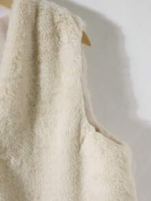 Teen Girls Elegant Minimalist Fashion Turtleneck Raglan Long Sleeve Cinched Waist Long Slit Design Fuzzy Ribbed Fabric Dress With Furry Vest Jacket And Khaki Belt, 3-Piece Set For Teen Girls, Autumn/Winter