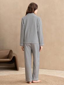 EverLounge Women's Collared Bubble Chiffon Pajama Set, Retro British Style Long Sleeve Top And Pants Fall Winter Clothes - Black and White - View 3