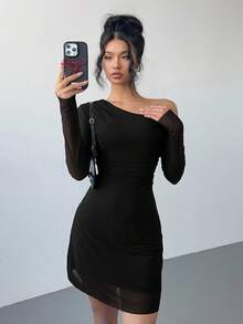 Siren Gaze 斜肩领网纱连衣裙，褶裥腰身显瘦，不对称肩部网纱A字下摆短款连衣裙，情人节优雅约会装，新年派对礼服，婚礼宾客冬季黑色连衣裙，女士优雅连衣裙，新年连衣裙，优雅派对连衣裙 - 黑色 - 查看 3