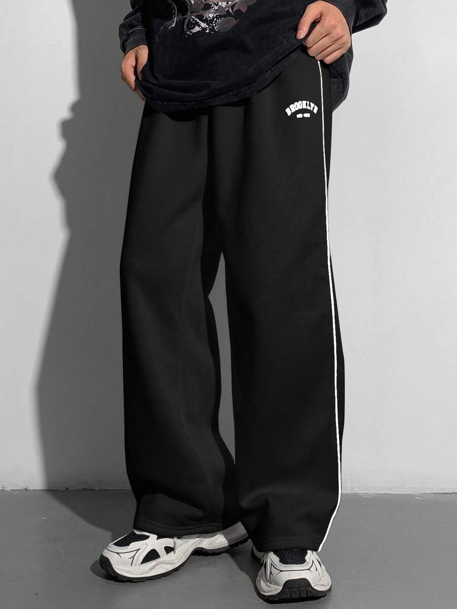 SHEIN 青少年男童宽松直筒裤,撞色黑色饰边,秋冬百搭,适合上学、居家、日常穿着、运动、生日派对、郊游,百搭、简约、复古 - 黑色 - 查看 1