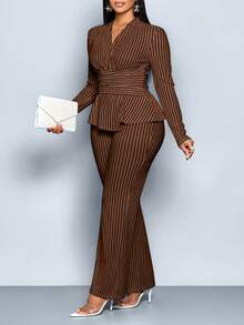 SOLERSUN 大码女装秋冬优雅条纹V领长袖T恤和阔腿裤两件套，不对称下摆两件套，休闲日常穿着，女装冬装女装秋装，包裹性，扭纹，腰带，黑白条纹提花纹理面料，日常穿着，通勤，购物 - 咖啡棕 - 查看 1