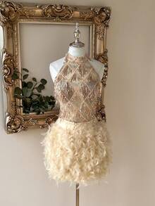 Lovelzi 优雅香槟色串珠刺绣手工钻石羽毛装饰短款露背鸡尾酒礼服 - 杏色 - 查看 5