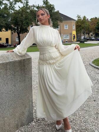 Jeta Ari 束腰灯笼袖中长连衣裙女装