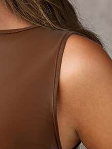 SHEIN BAE Áo ba lỗ ngắn tay xếp ly cổ tròn bằng da PU trơn màu thời trang dành cho nữ - màu nâu - Xem 7