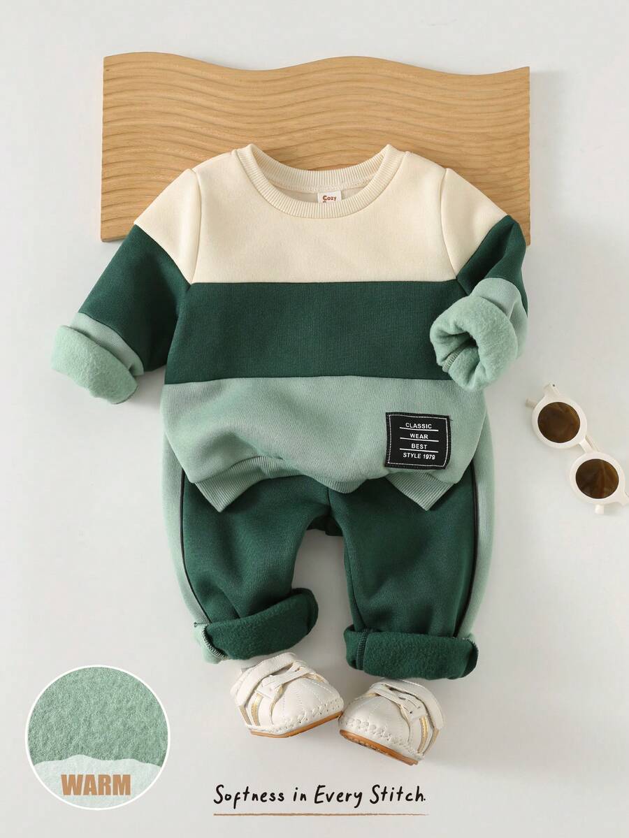 Cozy Pixies 2件套男婴保暖内衬撞色针织柔软圆领长袖套头卫衣和松紧腰裤套装,适合冬季、日常穿着,舒适休闲,圣诞节、新年宝宝套装,秋冬季宝宝运动服绿色运动套装男婴中性婴儿服装男女通用2026婴儿休闲套装 - 軍綠色 - 查看 1