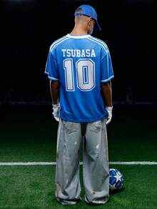 Captain Tsubasa X SHEIN 男士休闲卡通人物图案短袖T恤，夏季 - 藍白色 - 查看 3