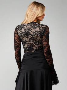 MISSGUIDED Long Sleeve Lace Bodysuit With Cut Out Chest Detail And Flared Cuffs For Evening Party Occasions