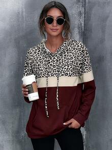 EMERY ROSE Áo sweatshirt nữ kiểu dáng thường ngày họa tiết da báo phối nhiều mảnh, áo sweatshirt nữ họa tiết báo đốm mùa thu. - Màu Đỏ Sâu - Xem 7