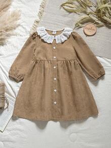 Vintaside Kids Vestido casual de estilo coreano con cuello de encaje de manga larga para niñas, apropiado para acampar, vacaciones, reuniones o uso casual diario en clima suave de otoño - Caqui - Ver 3