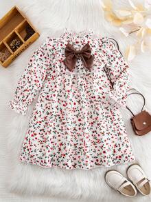 SHEIN Emery Rose Kids Đầm dài tay dáng rộng dễ thương cho bé gái, họa tiết hoa màu mơ, thắt nơ, thích hợp cho kỳ nghỉ hè; Đầm hoa mùa thu, đầm thu màu trắng ngà điểm xuyết đỏ cháy; Đầm xuân thu cho bé gái; Đầm hoa nhún bèo tay dài, chi tiết nơ to và xếp nếp cho bé gái; Đầm hoa tay dài, cổ bèo nhún, thắt nơ to cho bé gái; Đầm chữ A dễ thương, đầm nơ; Đầm in họa tiết hoa mùa thu cho bé gái. - Màu be - Xem 12