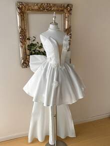 Lovelzi Elegant, Romantic, Fashionable, Dignified, Palace Style, White, Satin, Tight Fishbone, Floral Decoration, Oversized Bow Train, A-Line, Suitable For Bachelorette Parties, Weddings, Graduation Ceremonies, Vacations, Birthday Parties, Bridal Showers (Bow Is Detachable) - White - View 4