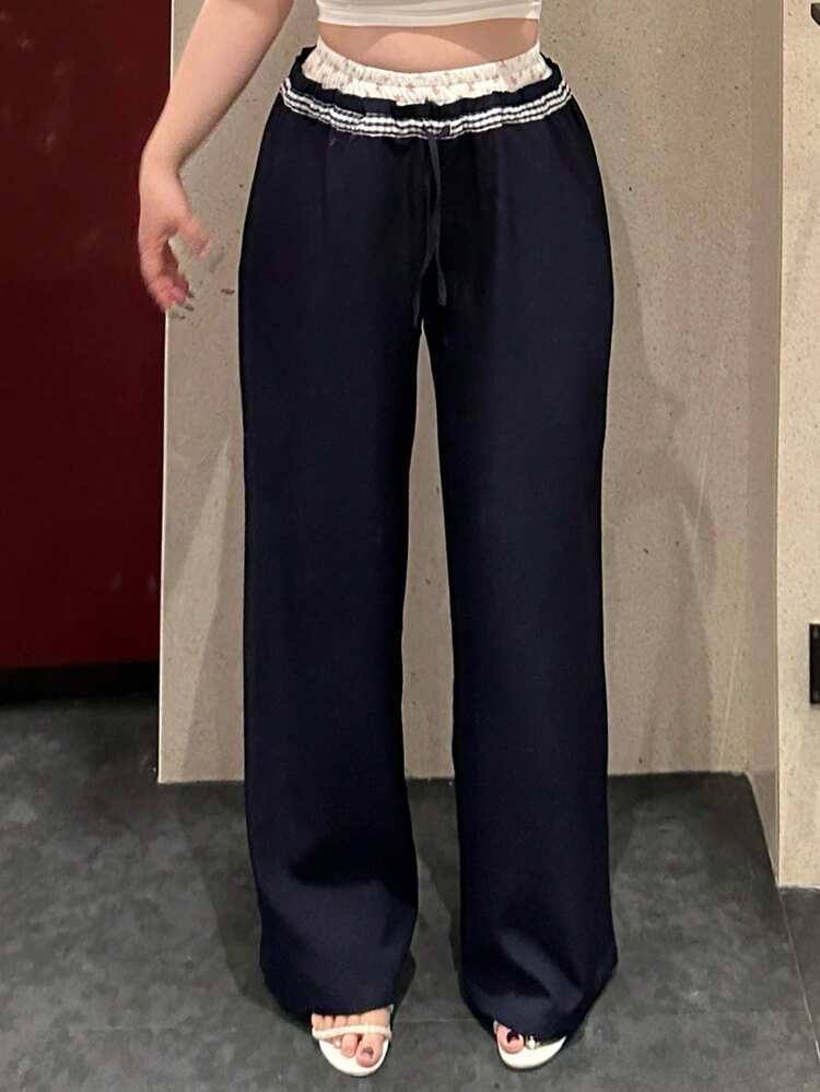 Dazy Plus Plus Size Women Casual Loose Straight Leg Pants With Colorblock Patchwork, Ruffle Waistband And Ditsy Floral