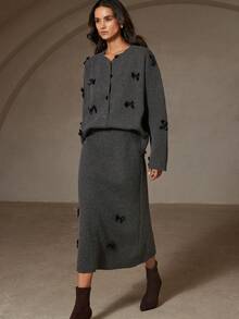 BELROSIE Set 2 pcs: Kardigan Rajut Longgar Kerah Bulat dengan Pita + Rok Midi - Grey - View 1