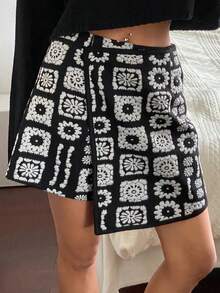 DAZY Shorts elegantes assimétricos em jacquard contrastante preto e branco vintage para mulheres, outono/inverno