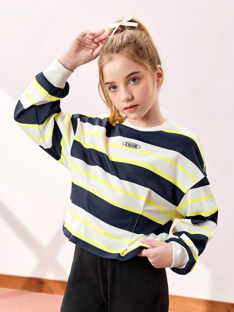 JNSQ Tween Girls Thick Fleece Sweatshirt, Round Neck Pullover Sweatshirt With Fun Striped & Letter Print Pattern, Suitable For Autumn, Winter Daily Wear, Outdoor Activities, Vacation, Streetwear, Party And Casual - White - View 1