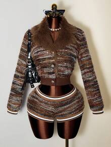 Mistrie Neues Damenkleid aus Kunstwolle mit langen Ärmeln, Plüschkragen und Perlenmuster, Low-Rise-Shorts-Set und lässigem Stil - Braun - Übersicht 1