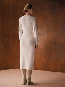 MOTF PREMIUM VESTIDO DE PUNTO DE LONGITUD MEDIA CON CINTURA BORDADA - Albaricoque - Ver 4