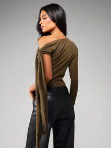 MISSGUIDED One Shoulder Draped Bodysuit With Long Sleeve Tie Detail For Evening Party Occasions - Army Green - View 2
