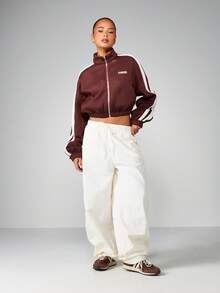 MISSGUIDED MSGD 全拉链运动衫，白色侧条纹撞色细节休闲街头短款运动上衣 - 棕色 - 查看 3