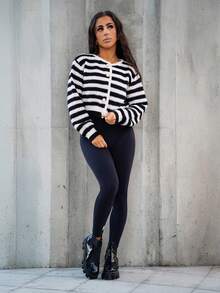 SAYEHFBABY Cardigan a rayas casual para mujer, blusas de manga larga para otoño e invierno para mujer, para mujeres de talla pequeña - Blanco y Negro - Ver 4