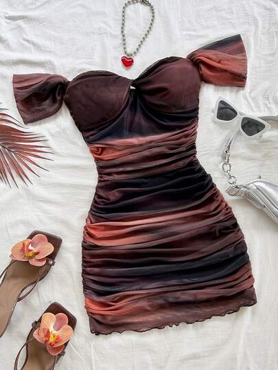 Soleia Vestido de punto y malla con hombros descubiertos y silueta ajustada para mujer de talla grande