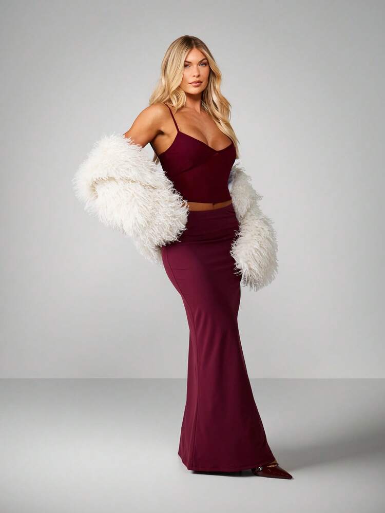 MISSGUIDED Christmas Burgundy Two Piece Cami Top And Maxi Skirt Set With Mesh Panel Details For Evening Party Christmas
