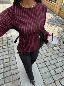 Siren Gaze Áo sơ mi nữ dáng ôm dáng đi làm có chi tiết thắt eo Áo sơ mi sọc cổ tròn tay dài dành cho nữ, thích hợp mặc đi làm và đi làm công sở Giáo viên nữ Mùa đông Giáng sinh Đỏ Năm mới Đỏ tía - Màu Đỏ Sâu - Xem 3