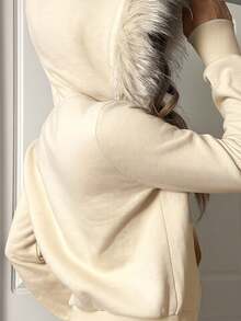 SHEIN EZwear 女士休闲杏色前拉链卫衣，适合日常穿着、毕业典礼、返校、教师着装、秋冬季。 - 杏色 - 查看 6