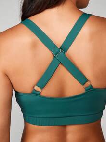 MISSGUIDED Áo ngực thể thao hở vai cổ chữ V sâu có dây đeo chéo sau lưng dành cho luyện tập năng động - Màu xanh lá cây đậm - Xem 8