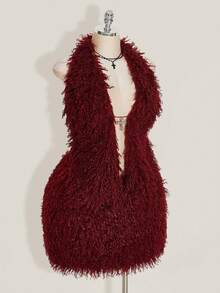 SHEIN ICON Winter Y2K Halter Sexy Vintage Fur Collar Cross Pendant Plus Size Women Tank Top/Christmas - Burgundy - View 7