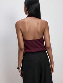 ATUI Studio Áo hở lưng bằng vải satin màu đỏ tía, cổ khoét sâu màu trơn dành cho nữ, không tay hở lưng, thanh lịch, tối giản, phong cách Giáng sinh, năm mới, tiệc tùng, lễ tạ ơn, thiết yếu, trang phục công sở đa năng, phong cách thời thượng, thẩm mỹ cổ điển - Màu đỏ tím - Xem 3