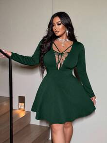 NU&NOW Váy chữ A dài tay tối giản màu trơn ren chắp vá gợi cảm cho nữ cỡ lớn - Màu xanh lá cây đậm - Xem 2