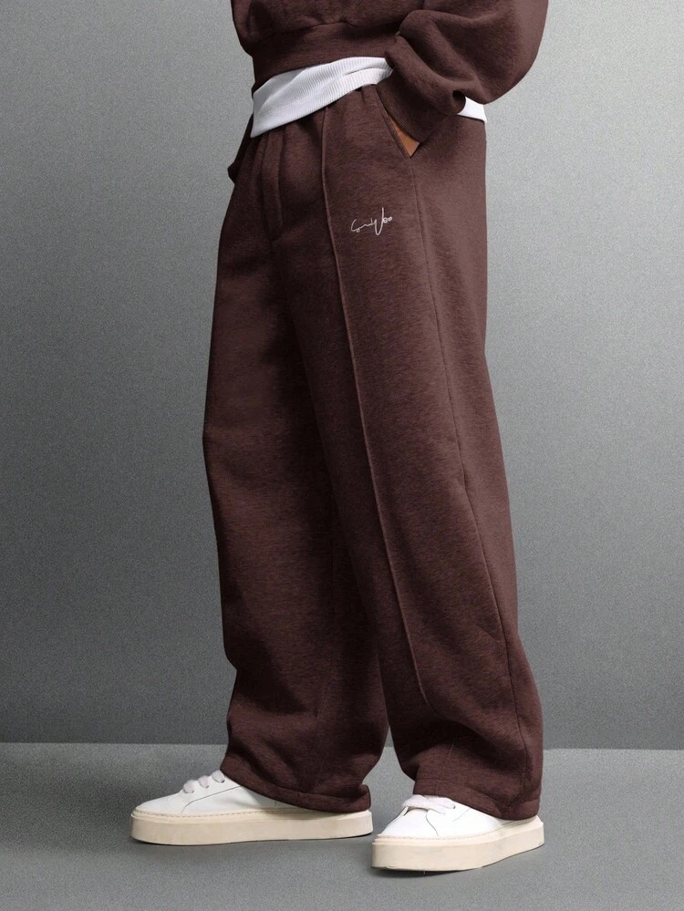SUMWON Loose Fit Heavyweight Sweatpants With Embroidered Logo Detail Casual Jogger Pants For Loungewear Winter Comfort Plain