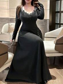 Vibekara 加大码 V 领花卉蕾丝拼接长袖纽扣腰褶 A 字优雅复古休闲可爱端庄性感度假连衣裙 - 黑色 - 查看 1