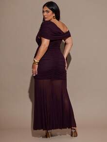 SHEIN BAE Plus Size Burgundy Off-Shoulder Spaghetti Strap Maxi Dress With A Flowing Skirt Is Elegant And Sophisticated, Suitable For Holidays, Weddings, Birthdays, Graduations, And More. It Can Also Be Worn As A Fitted Dress, Autumn Dress, Christmas Costume, Halloween Costume, Date Outfit, Or Wedding Guest Attire. Elegant And Sophisticated Dress Is An Ideal Choice For Wedding Guests. - Coffee Brown - View 2