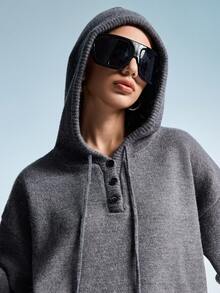 Aveloria Affinna 2件套宽松连帽长袖毛衣和迷你裙套装