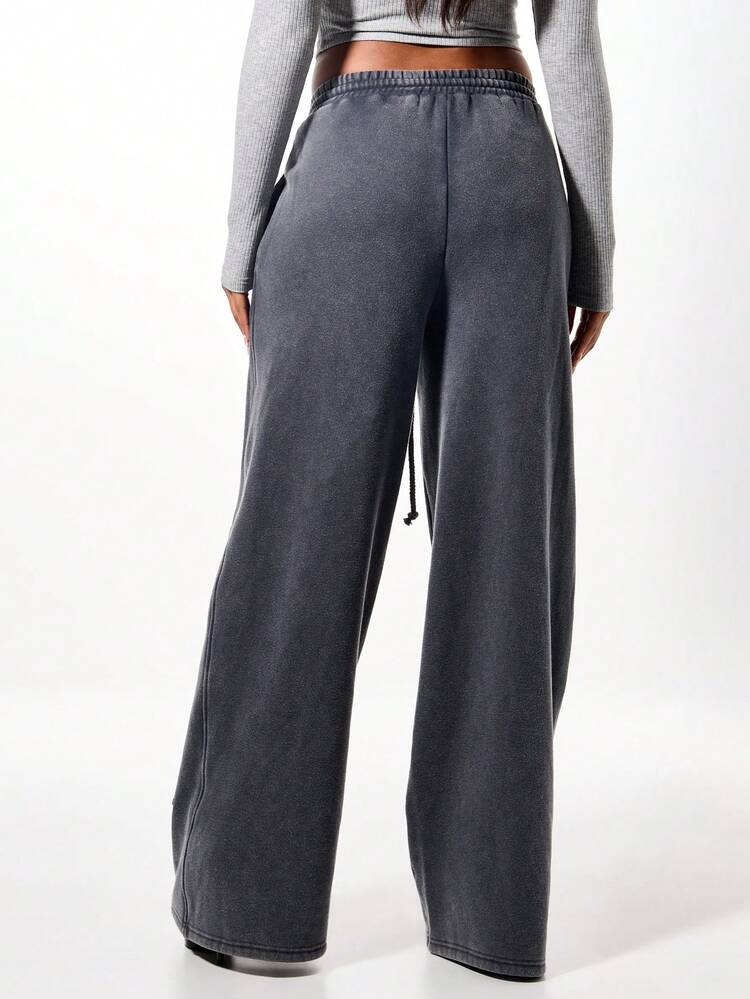 SUMWON WOMEN Skeleton Applique Wide Leg Washed Joggers