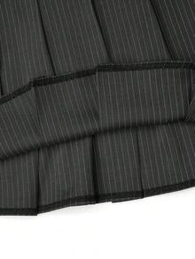 SHEIN Sweetro Fashionable Sweet Casual Pleated Short Striped Metallic Punk Mini Skirt - Grey - View 5