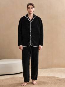 Old Money 男士舒适撞色滚边毛绒前开襟长袖上衣和裤子睡衣套装，黑色，毛绒保暖，秋冬服装