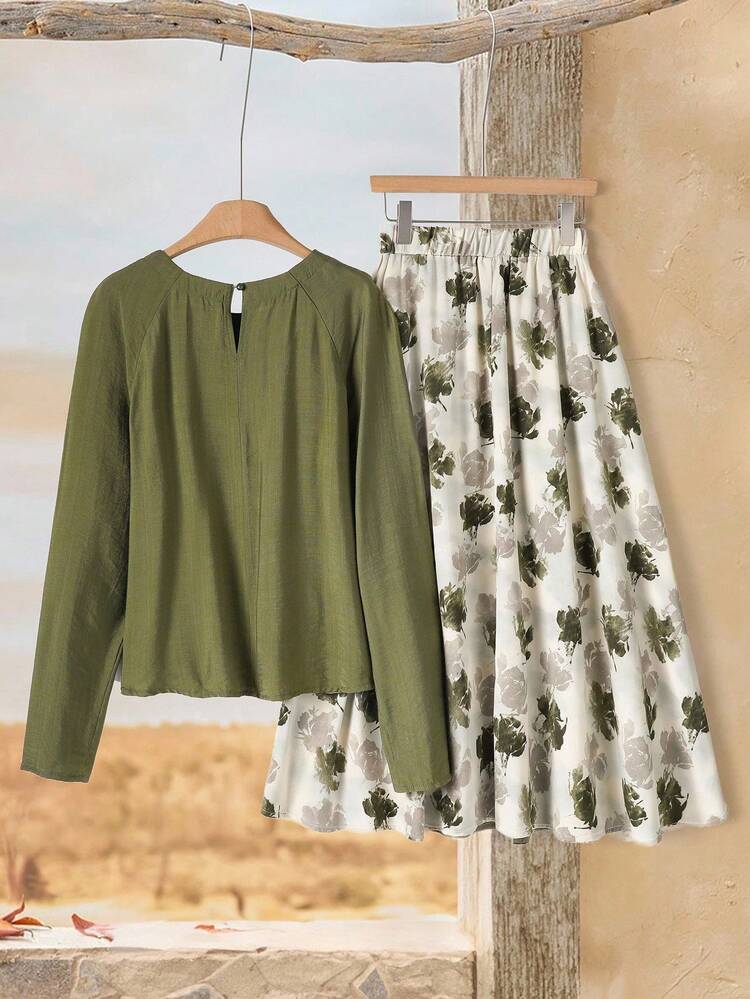 Women's Casual Solid Color Long Sleeve Top & Printed Skirt 2 Pieces Setwomen Clothes Business Casual Woman Fall Clothes For Women Women Skirt And Top Set Skirt Sets Midi Skirt Set Floral Skirt Set Two Piece Skirt Set Fall Clothes For Women  Autumn Clothes  Autumn Women Women's Winter Clothes