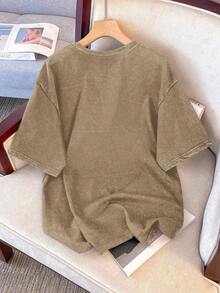 Manfinity Joysei Plus Size Men's Solid Color Vintage Round Neck Drop Shoulder Casual Embossed Snowflake T-Shirt - Brown - View 4